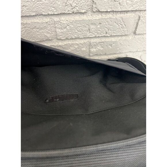 Screen 2 Go All-In-One Black Briefcase - Picture 9 of 10